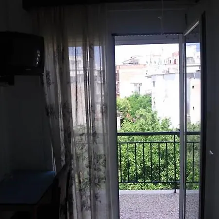 Foivos Hotel *